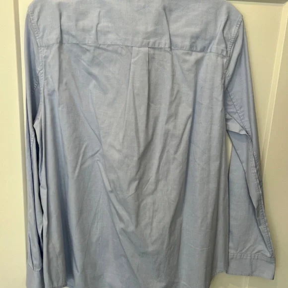 Button down - Picture 3 of 4